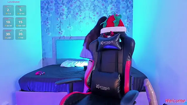 Anthonela art online show from December 17, 2025, 1:28 pm