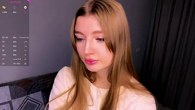 Michell Rosse online show from December 4, 2025, 12:09 am