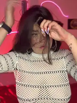 Snapshot of Scarletts_Boobs chatting on December 4, 2025, 8:06 pm Scarletts Boobs online show from December 4, 2025, 8:06 pm