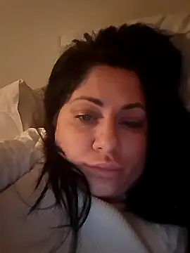 Snapshot of Masssimato chatting on November 26, 2025, 2:45 am Masssimato online show from November 26, 2025, 2:45 am