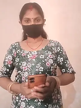 Snapshot of Pooja_bhabhi00 chatting on December 1, 2025, 7:24 am Pooja bhabhi00 online show from December 1, 2025, 7:24 am