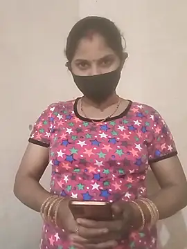 Snapshot of Pooja_bhabhi00 chatting on December 2, 2025, 5:46 am Pooja bhabhi00 online show from December 2, 2025, 5:46 am