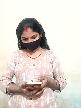 Snapshot of Pooja_bhabhi00 chatting on December 19, 2025, 5:47 am Pooja bhabhi00 online show from December 19, 2025, 5:47 am