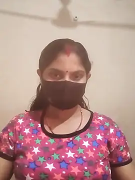 Snapshot of Pooja_bhabhi00 chatting on January 14, 2026, 5:57 am Pooja bhabhi00 online show from January 14, 2026, 5:57 am