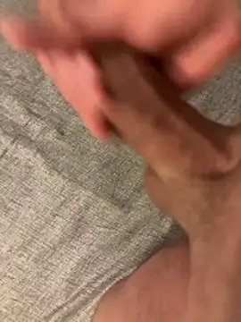 Snapshot of Emir4215 chatting on February 13, 2026, 8:38 pm Emir4215 online show from February 13, 2026, 8:38 pm