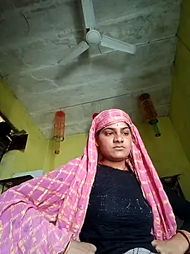 Snapshot of Janki_cute chatting on April 15, 2026, 1:56 am Janki cute online show from April 15, 2026, 1:56 am