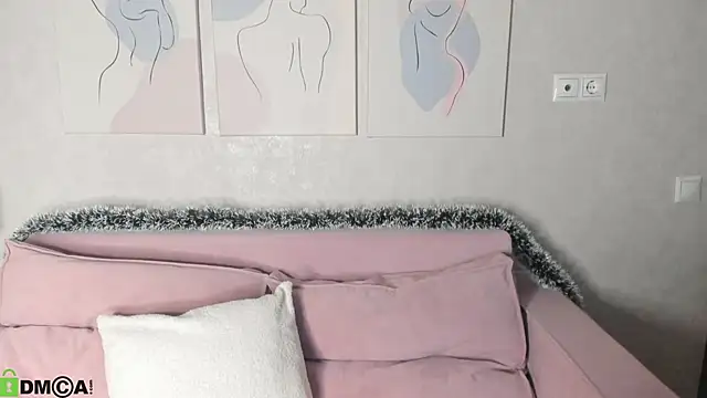 Ellen Hops online show from December 22, 2025, 9:28 am