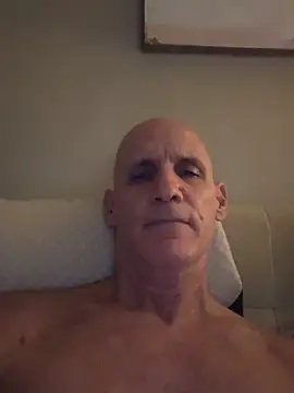 Elosoo online show from December 21, 2025, 1:35 am