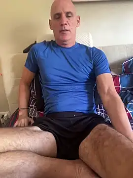 Elosoo online show from February 10, 2026, 3:27 pm