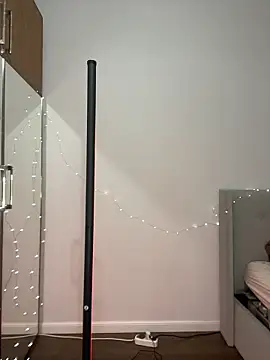 AmyAtlass online show from January 10, 2026, 2:30 pm