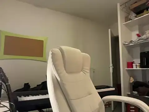 sam in transition online show from November 26, 2025, 1:23 pm