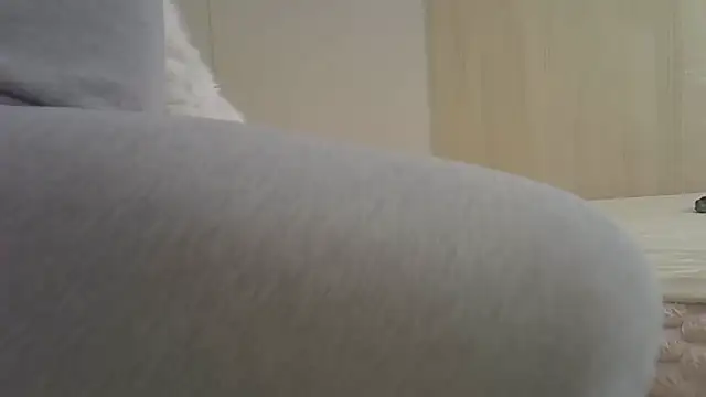 Snapshot of kyono-iyashi chatting on January 11, 2026, 2:44 pm kyono-iyashi online show from January 11, 2026, 2:44 pm