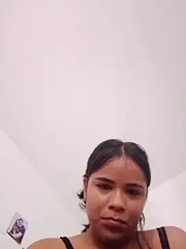 Snapshot of tu_bebe_sexi chatting on November 27, 2025, 9:06 pm tu bebe sexi online show from November 27, 2025, 9:06 pm