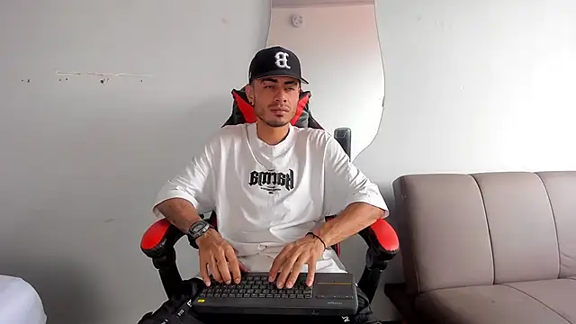 MatthewCullen online show from December 18, 2025, 5:30 pm