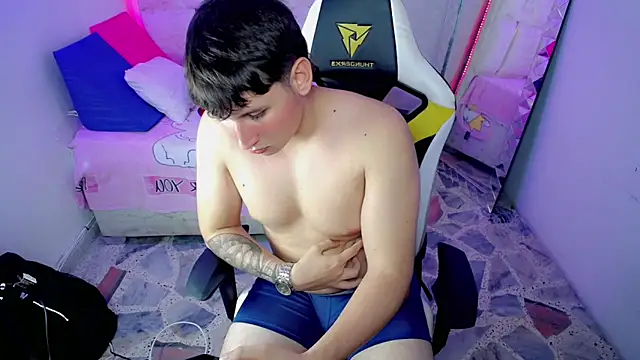 d moneyy  online show from December 15, 2025, 3:22 am