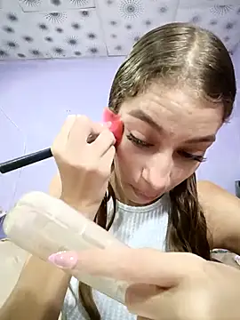 Snapshot of Vanneskk chatting on February 16, 2026, 2:24 pm Vanneskk online show from February 16, 2026, 2:24 pm