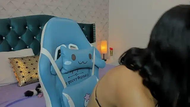 Snapshot of Valery_jame chatting on June 25, 2026, 8:13 pm Valery jame online show from June 25, 2026, 8:13 pm