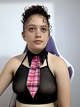 Alana 444 online show from December 4, 2025, 3:49 am