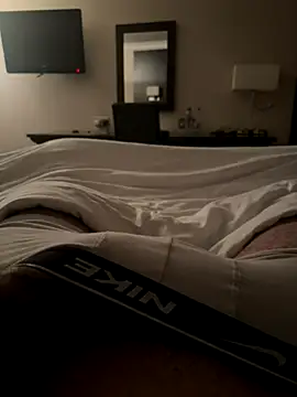 Snapshot of Apolo69_ chatting on November 27, 2025, 4:53 pm Apolo69 online show from November 27, 2025, 4:53 pm