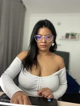 CATHA EF online show from January 6, 2026, 7:50 pm