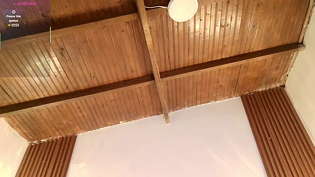 Little michiko online show from December 4, 2025, 8:39 pm