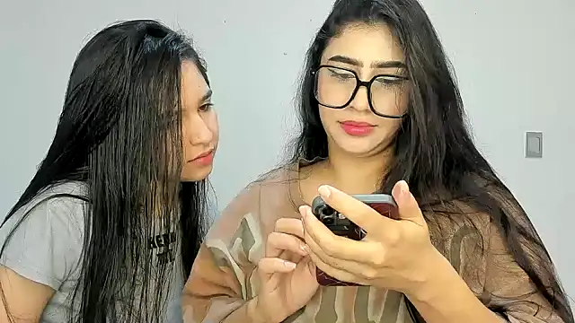 ROUS SWEET  online show from December 19, 2025, 3:19 pm