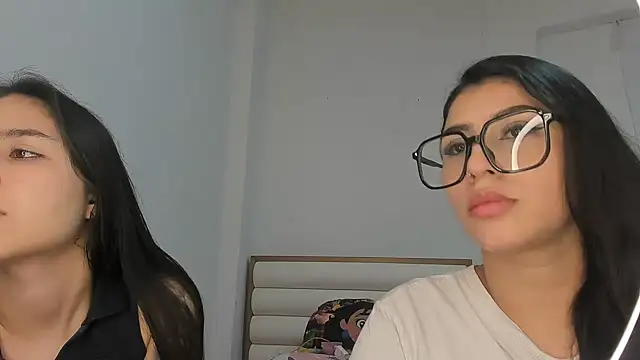 Snapshot of ROUS_SWEET_ chatting on April 24, 2026, 3:09 am ROUS SWEET online show from April 24, 2026, 3:09 am