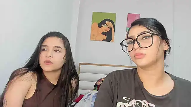 Snapshot of ROUS_SWEET_ chatting on April 26, 2026, 5:05 am ROUS SWEET online show from April 26, 2026, 5:05 am
