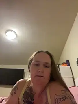 Blueeyezlover209 online show from November 27, 2025, 6:37 am