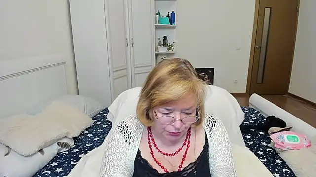 Snapshot of rekelme chatting on May 3, 2026, 6:25 pm rekelme online show from May 3, 2026, 6:25 pm