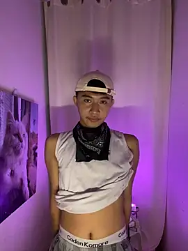 asiantwink0000 online show from February 14, 2026, 10:01 am