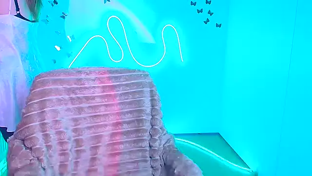 Amanda Swannn online show from March 12, 2026, 6:52 am