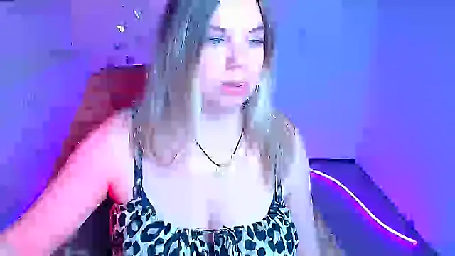 Amanda Swannn online show from March 27, 2026, 12:38 pm