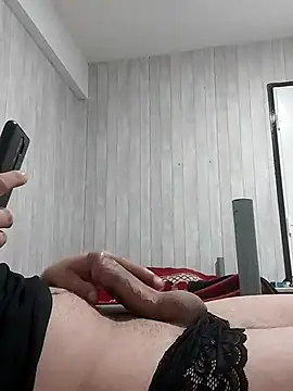 oblaxus1 online show from April 22, 2026, 11:56 am