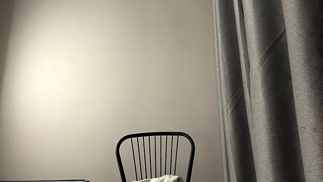 ElyaMur online show from January 12, 2026, 3:28 pm