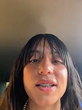 Snapshot of Mia_fiire chatting on February 5, 2026, 7:18 pm Mia fiire online show from February 5, 2026, 7:18 pm