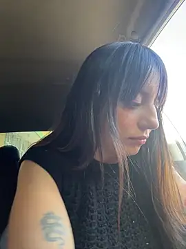 Snapshot of Mia_fiire chatting on March 21, 2026, 9:07 pm Mia fiire online show from March 21, 2026, 9:07 pm