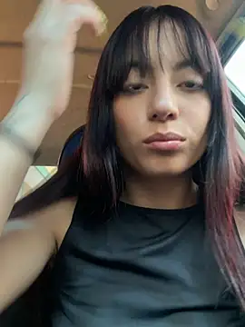 Snapshot of Mia_fiire chatting on April 9, 2026, 7:52 pm Mia fiire online show from April 9, 2026, 7:52 pm