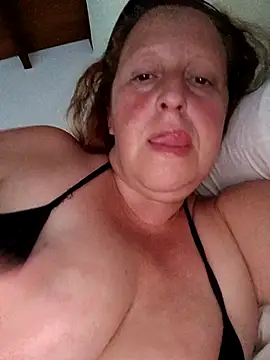 nikiarg online show from January 5, 2026, 6:22 pm