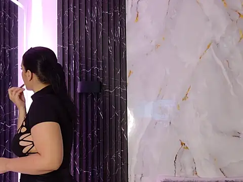 Snapshot of ChloeHolmes chatting on February 12, 2026, 10:21 am ChloeHolmes online show from February 12, 2026, 10:21 am