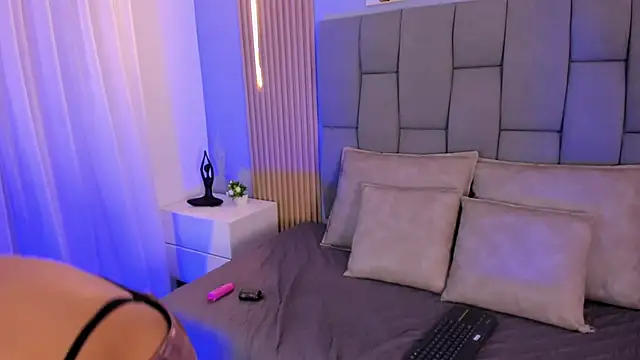 Ghoticalt jimenez online show from December 19, 2025, 7:32 pm