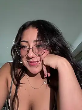 Dafne se online show from May 18, 2026, 11:21 pm