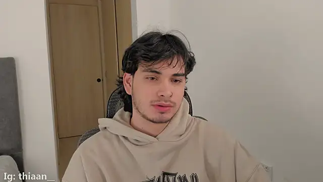 thiaann online show from December 19, 2025, 2:07 am