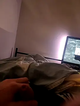 Gitara95 online show from November 27, 2025, 11:51 pm