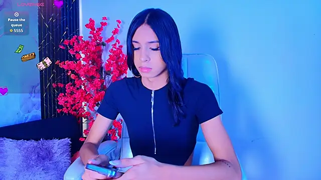 Snapshot of Caroline_foster1 chatting on February 1, 2026, 2:26 pm Caroline foster1 online show from February 1, 2026, 2:26 pm