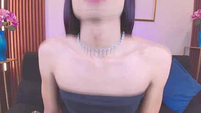 Snapshot of Caroline_foster1 chatting on June 18, 2026, 8:35 pm Caroline foster1 online show from June 18, 2026, 8:35 pm