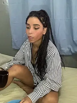 Lillith Bloom online show from February 25, 2026, 2:27 pm