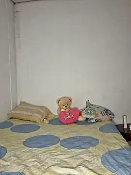 Nahomi vidal online show from December 2, 2025, 12:05 am