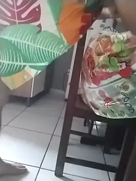 esterfour40 online show from February 5, 2026, 8:52 am