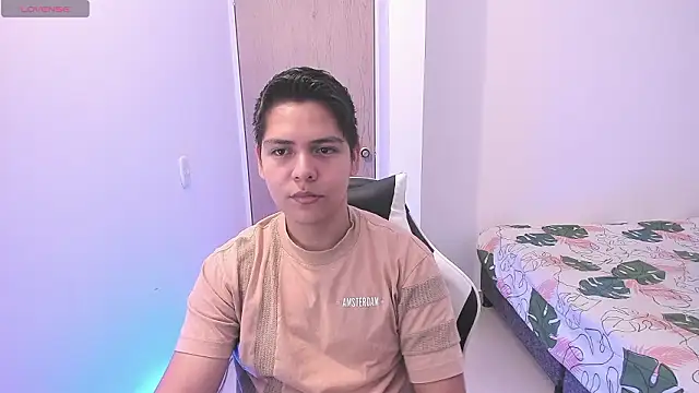 Snapshot of Asta_YunoXXX chatting on March 5, 2026, 5:14 am Asta YunoXXX online show from March 5, 2026, 5:14 am